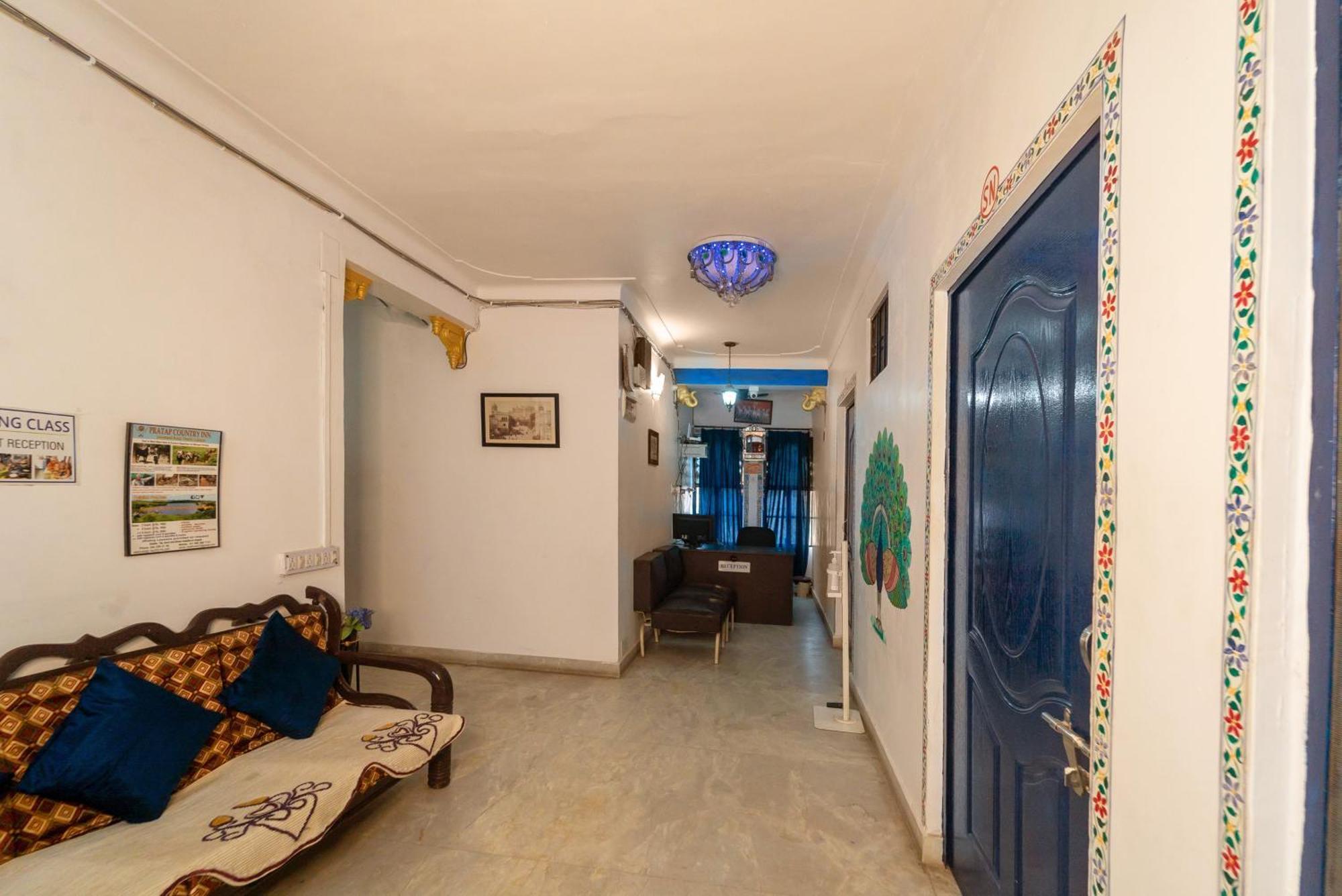 Venice View Hotel & Restaurant Udaipur Eksteriør billede